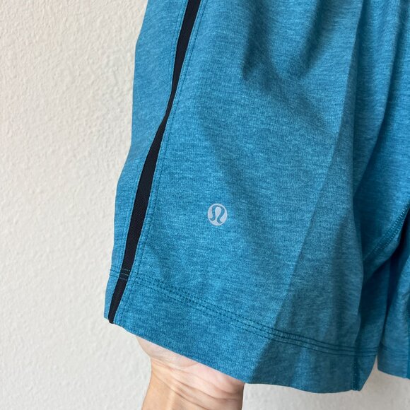 Lululemon Teal Blue 9" Pace Breakers Shorts - Picture 4 of 4